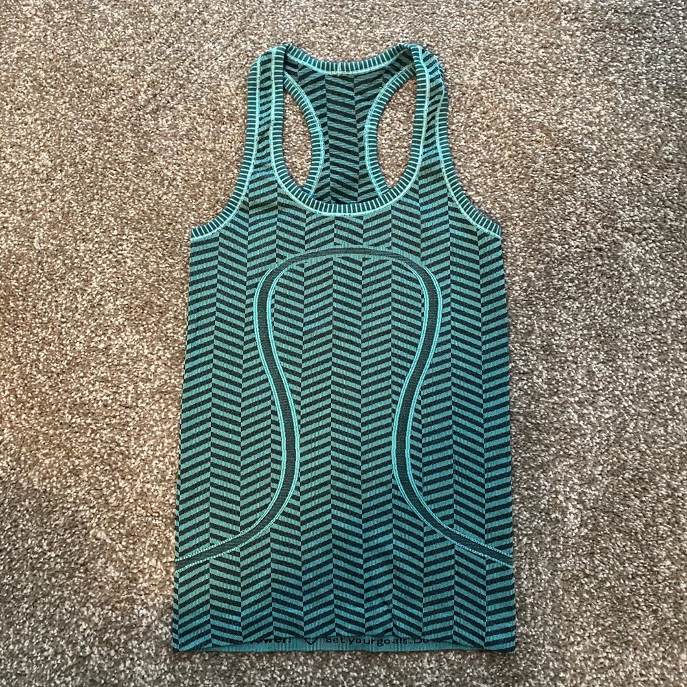 Lululemon Swifty Tech tank